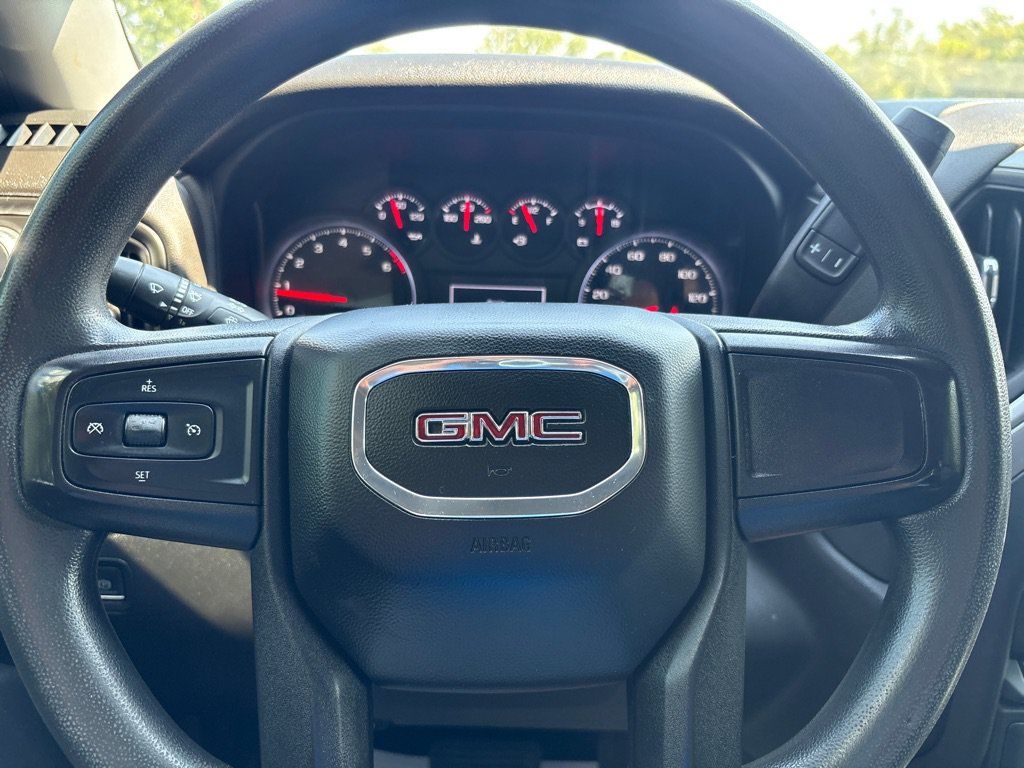 Used 2022 GMC Sierra 2500 Pro w/ Convenience Package AWD/4WD image 22