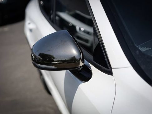 Used 2019 Kia Stinger GT1 RWD image 22