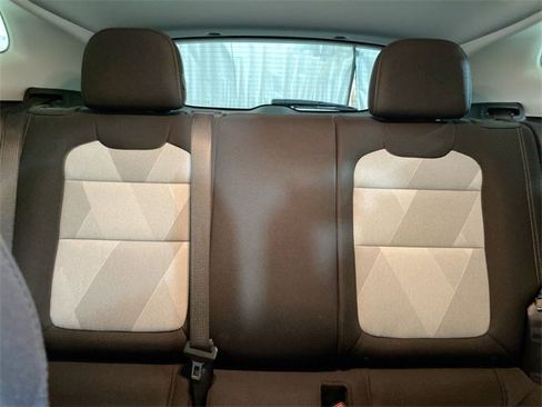 Used 2024 Chevrolet Trax LS w/ LS Convenience Package image 13