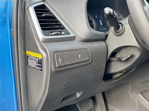 Used 2018 Hyundai Tucson SE w/ Cargo Package FWD image 10