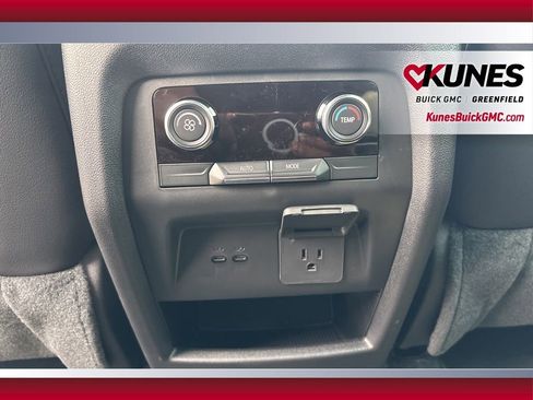 New 2026 Buick Enclave Sport Touring w/ Power Package image 33