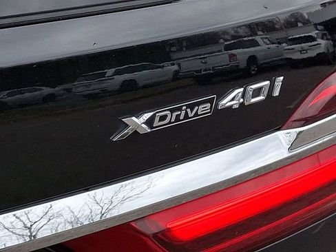 Used 2022 BMW X7 xDrive40i w/ Executive Package image 40