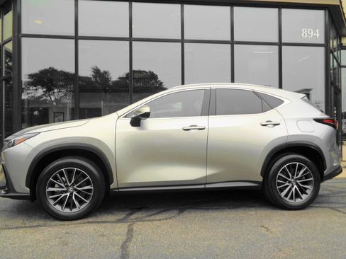 Used 2024 Lexus NX 350h AWD image 8