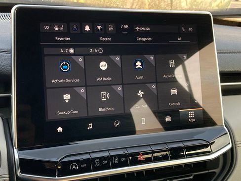 Used 2025 Jeep Compass Limited AWD/4WD image 23