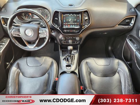 Used 2019 Jeep Cherokee Limited w/ Technology Group FWD image 20