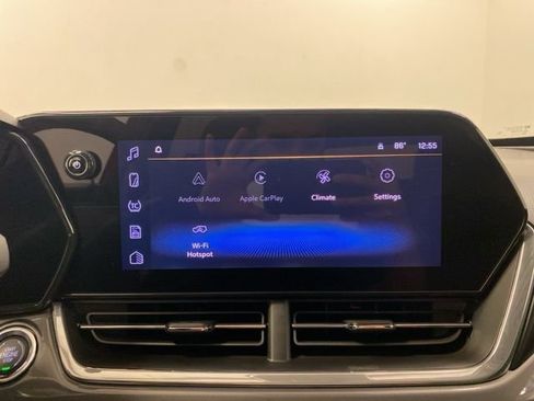 Certified 2024 Chevrolet Trax ACTIV w/ Sunroof Package image 10