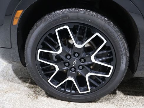 Used 2023 Chevrolet Blazer RS w/ Enhanced Convenience Package image 9