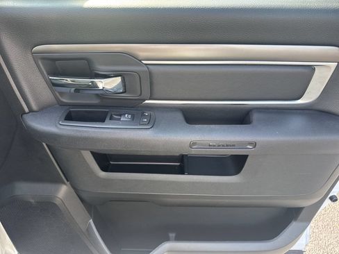 Used 2024 RAM 1500 Warlock AWD/4WD image 14
