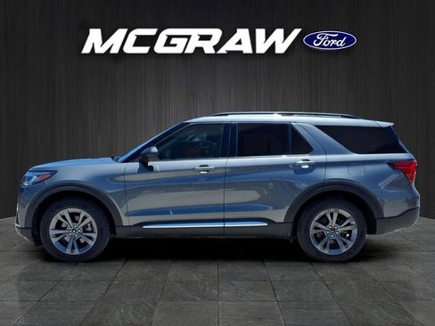 Used 2025 Ford Explorer Active w/ Active Comfort Package AWD/4WD image 7