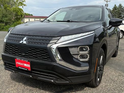 Used 2023 Mitsubishi Eclipse Cross LE AWD/4WD image 15