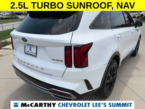 Used 2021 Kia Sorento SX FWD image 16