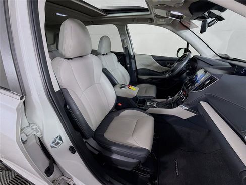 Used 2024 Subaru Forester Limited image 28