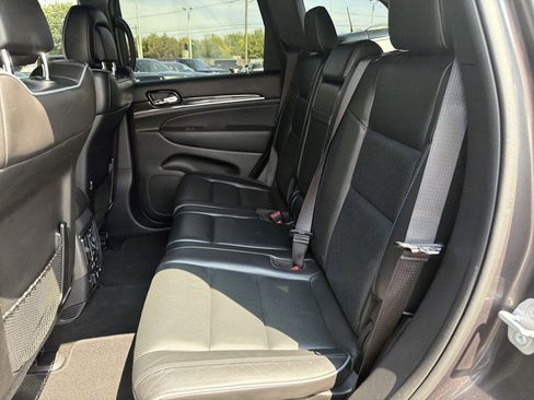 Certified 2020 Jeep Grand Cherokee Overland AWD/4WD image 13