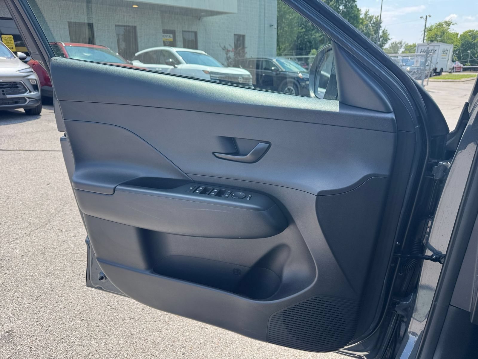Used 2026 Hyundai Kona SEL Sport FWD image 18