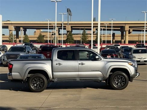 Used 2023 Toyota Tacoma SR5 image 3