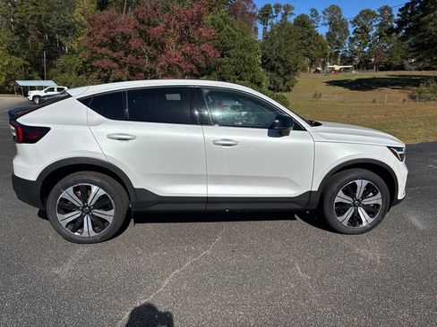 Certified 2023 Volvo C40 P8 Recharge Plus image 7