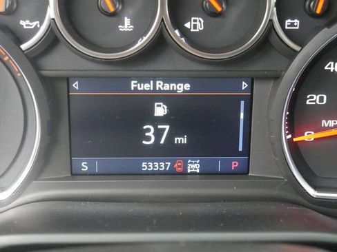 Used 2022 Chevrolet Silverado 1500 LT image 17