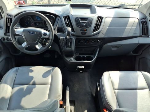 Used 2019 Ford Transit 250 130 Medium Roof RWD image 6