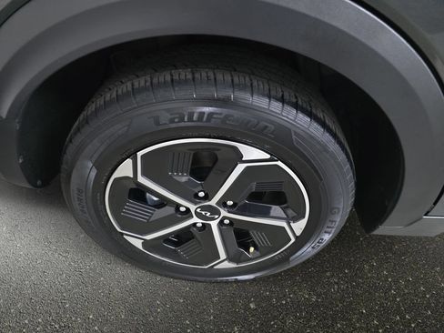 Used 2023 Kia Niro EX FWD image 31