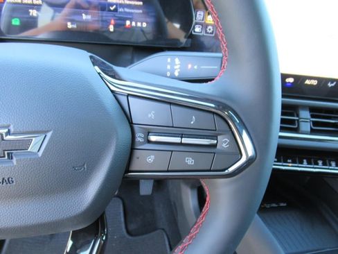 New 2025 Chevrolet Equinox EV RS image 25