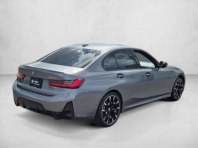 Used 2026 BMW 330i Sedan w/ M Sport Package RWD image 5