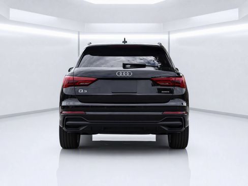 Certified 2022 Audi Q3 2.0T Premium w/ Black Optic Sport Package AWD/4WD image 7