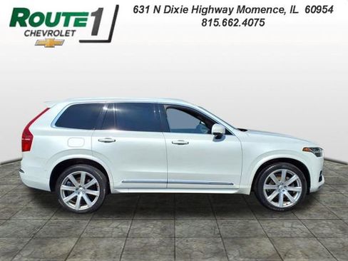 Used 2017 Volvo XC90 T6 Inscription w/ Vision Package AWD/4WD image 3