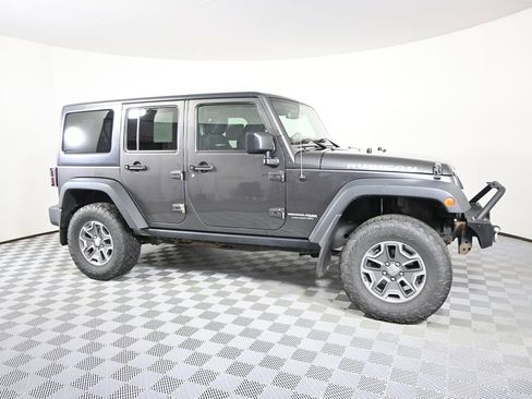 Used 2018 Jeep Wrangler Unlimited Rubicon w/ Dual Top Group AWD/4WD image 8