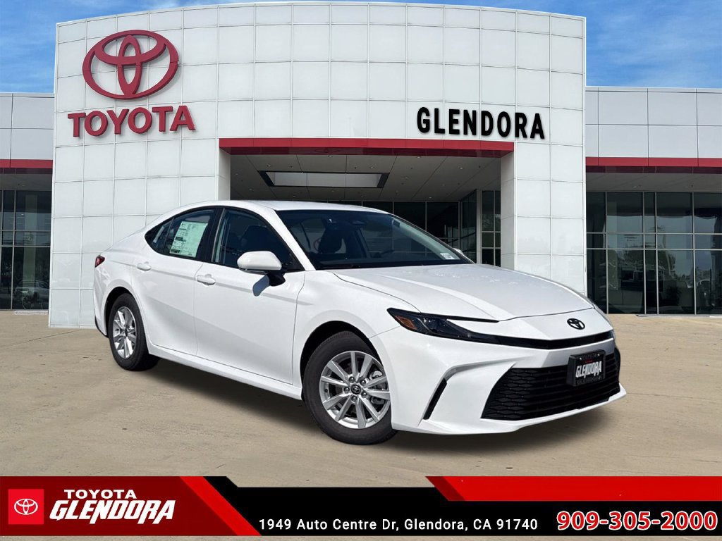 New 2026 Toyota Camry LE FWD image 1
