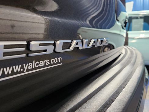 Used 2020 Cadillac Escalade Luxury w/ LPO, Radiant Package image 62