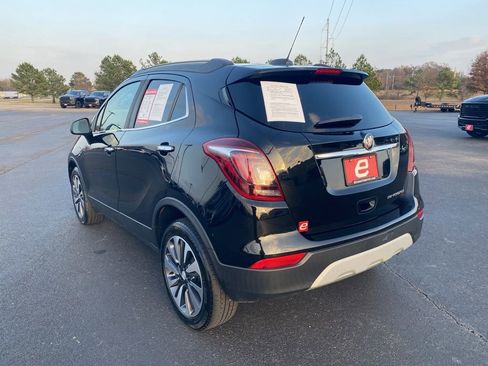 Used 2021 Buick Encore Preferred image 6