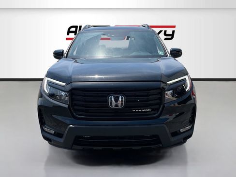 Used 2025 Honda Passport Black Edition image 2