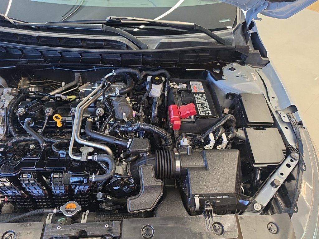 Used 2024 Nissan Altima 2.5 SR FWD image 50