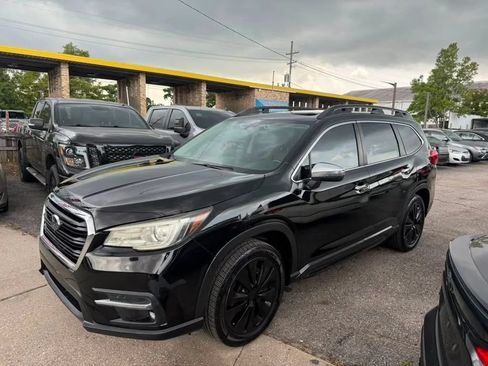 Used 2019 Subaru Ascent Touring AWD/4WD image 2