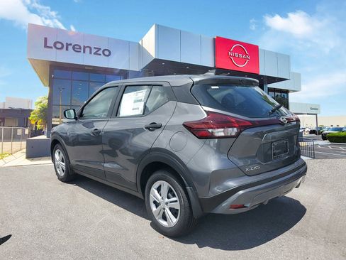 New 2025 Nissan Kicks Play S image 6