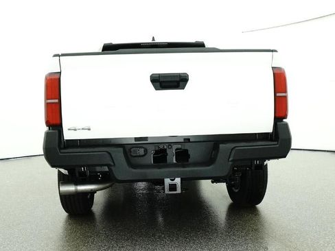 New 2026 Toyota Tacoma SR AWD/4WD image 23