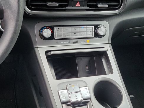 Certified 2023 Hyundai Kona SE w/ Cargo Package FWD image 12