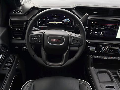 Used 2025 GMC Sierra 2500 AT4X w/ AT4X AEV Edition image 9