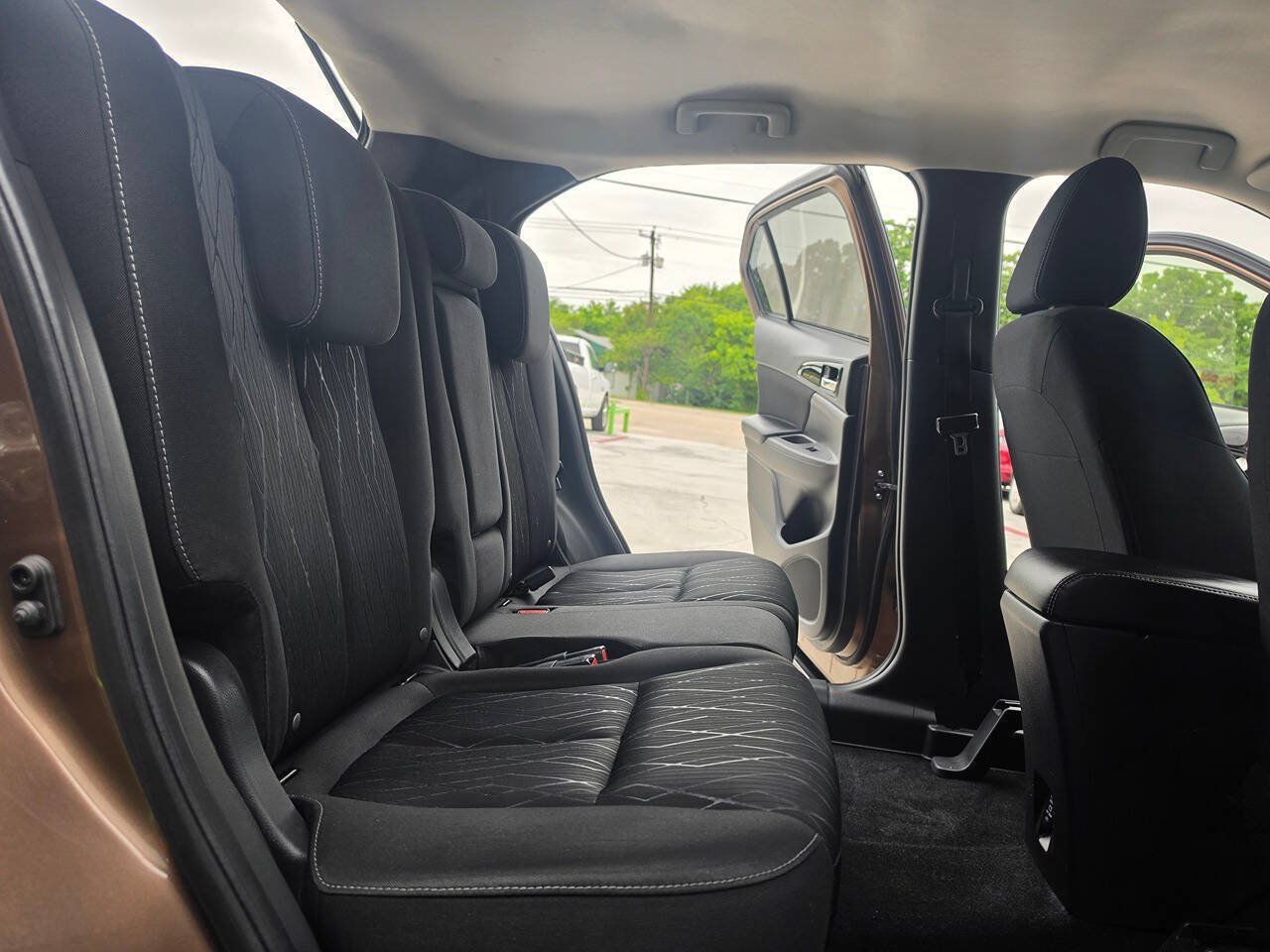 Used 2019 Mitsubishi Eclipse Cross SE AWD/4WD image 30