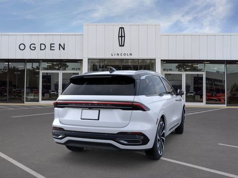 New 2026 Lincoln Nautilus Black Label image 8