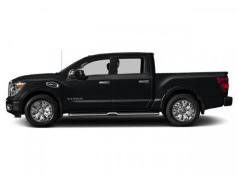 Used 2019 Nissan Titan Platinum Reserve image 3