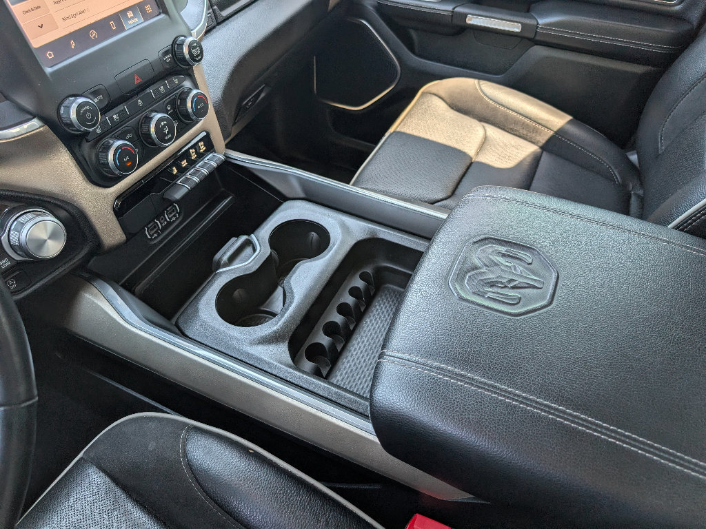 Used 2022 RAM 1500 Laramie AWD/4WD image 23
