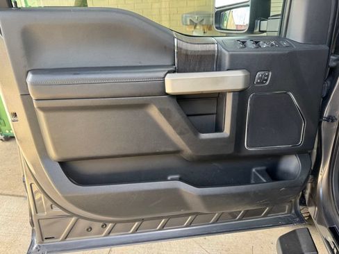 Used 2021 Ford F250 Lariat AWD/4WD image 15