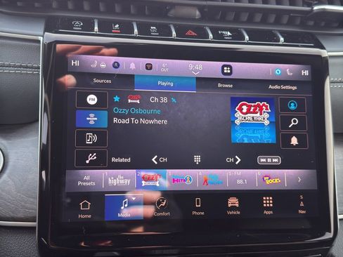 New 2025 Jeep Grand Cherokee L Limited image 18