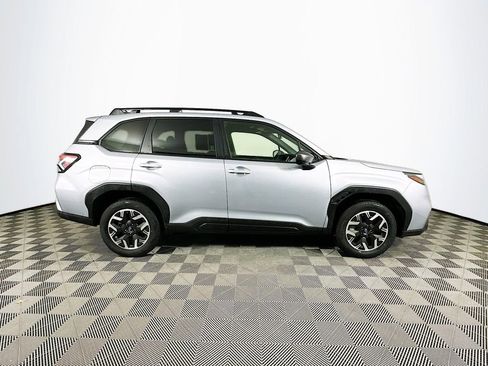 Certified 2025 Subaru Forester Premium AWD/4WD image 11