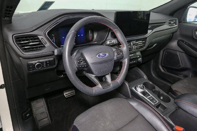 Used 2024 Ford Escape ST-Line w/ Tech Pack #1 AWD/4WD image 21