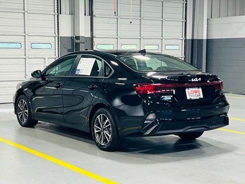 Used 2024 Kia Forte LXS FWD image 15