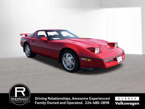 Used 1988 Chevrolet Corvette Coupe image 2