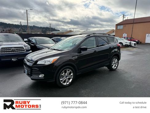 Used 2013 Ford Escape SE AWD/4WD image 1