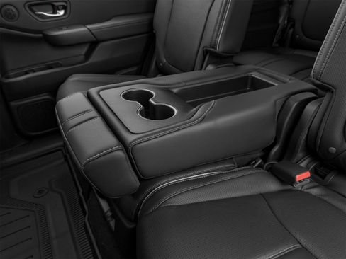 Used 2023 Honda Pilot Elite image 37